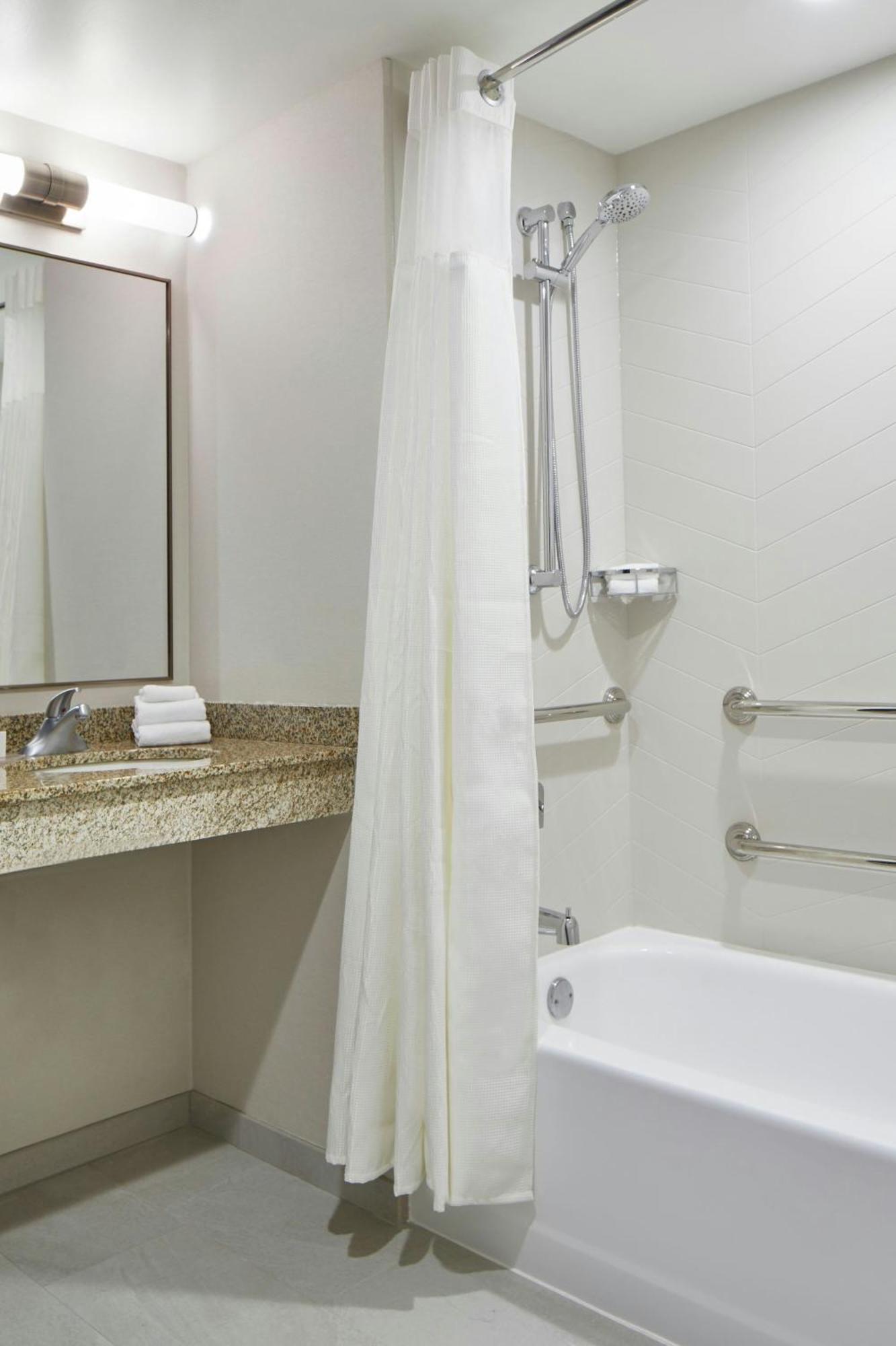 Fairfield Inn & Suites By Marriott Albany Airport Extérieur photo