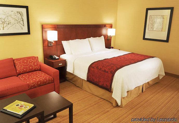 Fairfield Inn & Suites By Marriott Albany Airport Extérieur photo