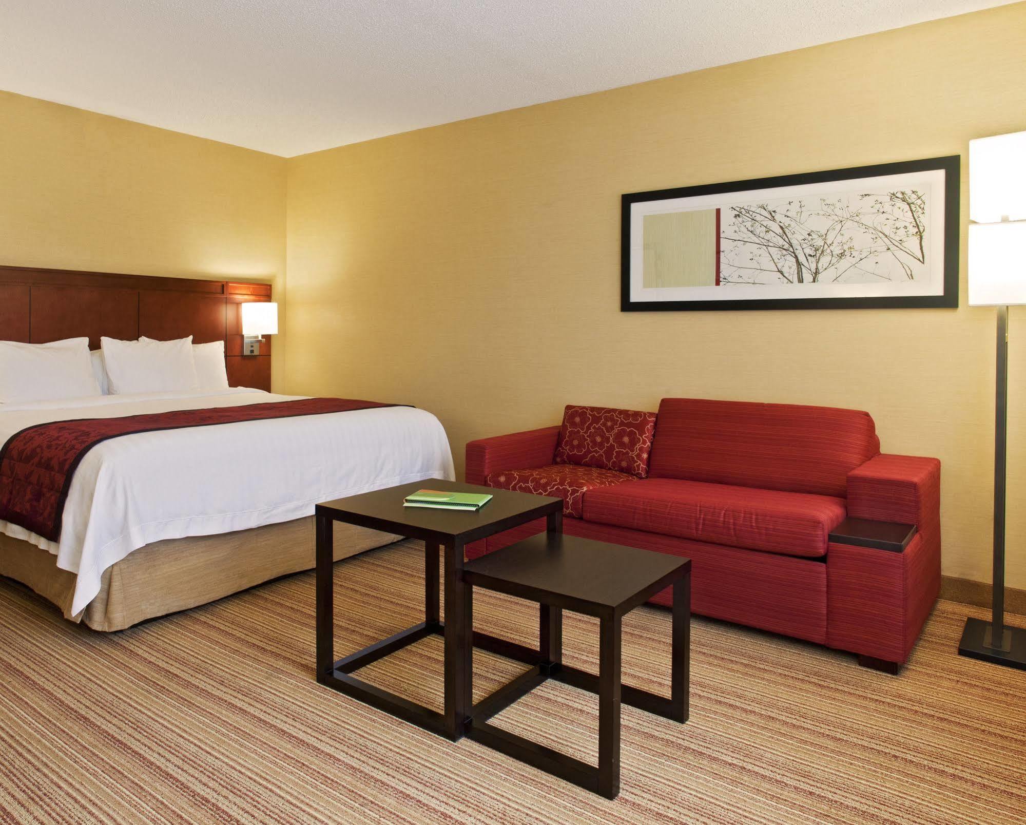 Fairfield Inn & Suites By Marriott Albany Airport Extérieur photo