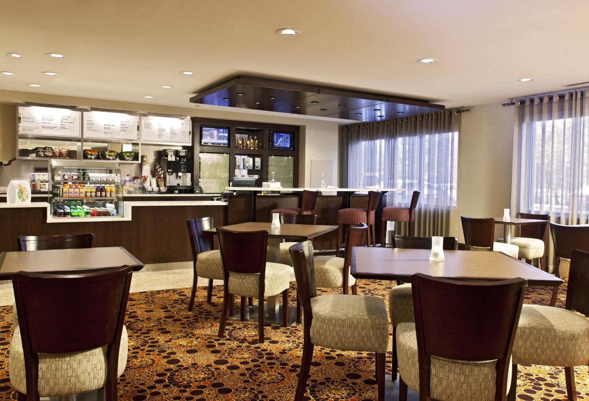 Fairfield Inn & Suites By Marriott Albany Airport Extérieur photo